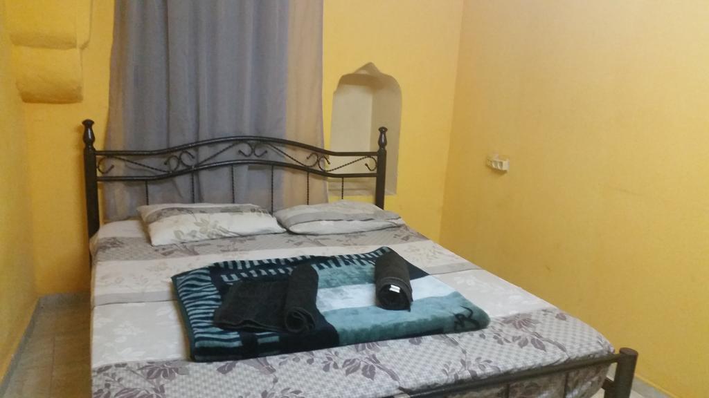 Petra Hostel *